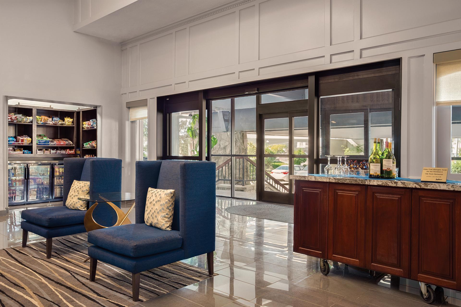 Radisson Hotel Salt Lake City Airport ภายนอก รูปภาพ