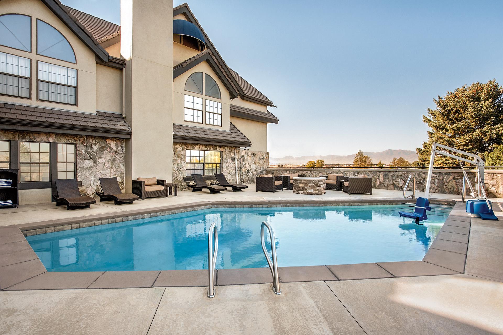 Radisson Hotel Salt Lake City Airport ภายนอก รูปภาพ