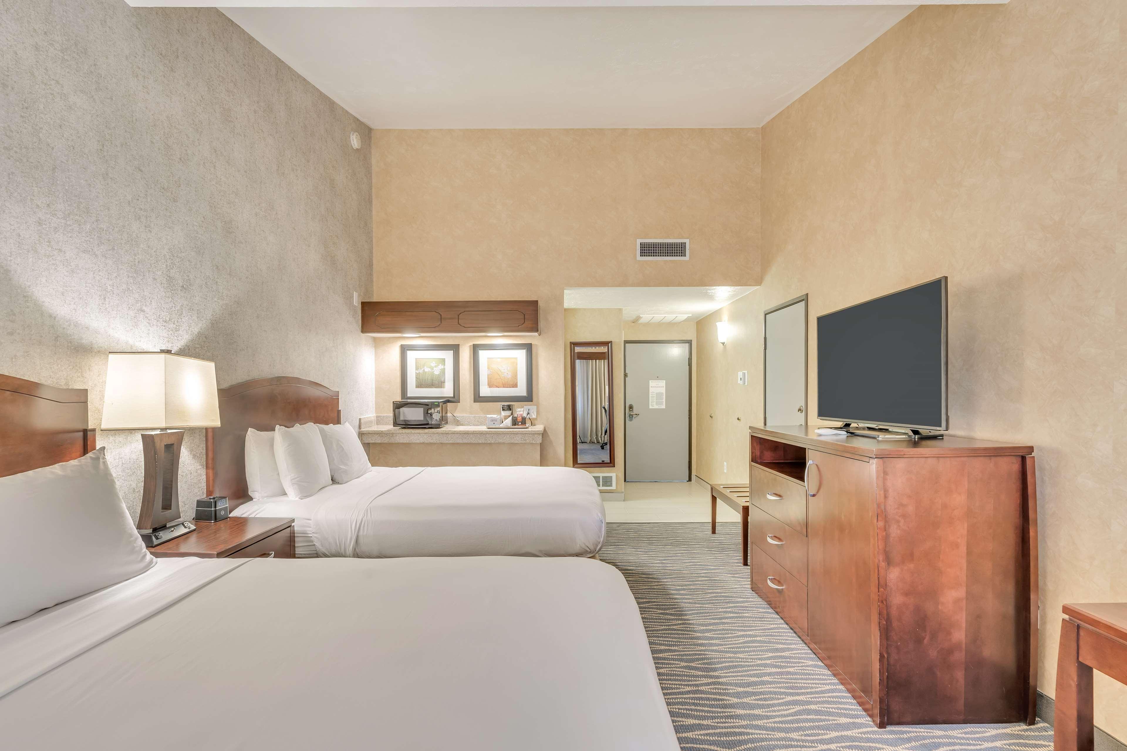 Radisson Hotel Salt Lake City Airport ภายนอก รูปภาพ