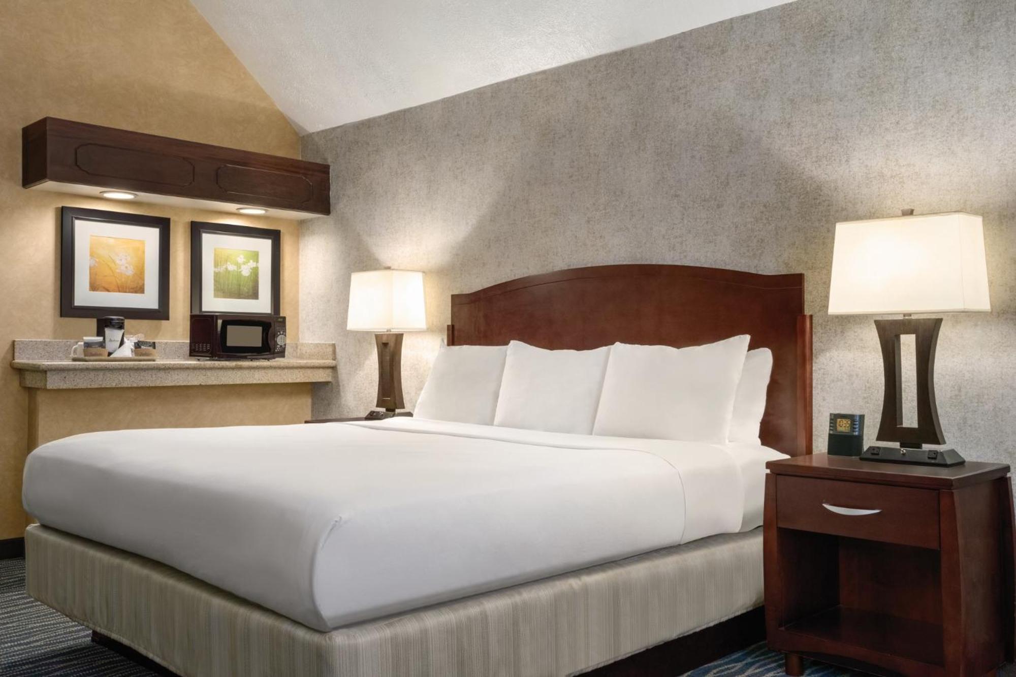 Radisson Hotel Salt Lake City Airport ภายนอก รูปภาพ